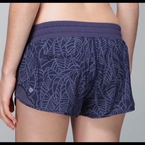 Lululemon Shorts Hotty Hot